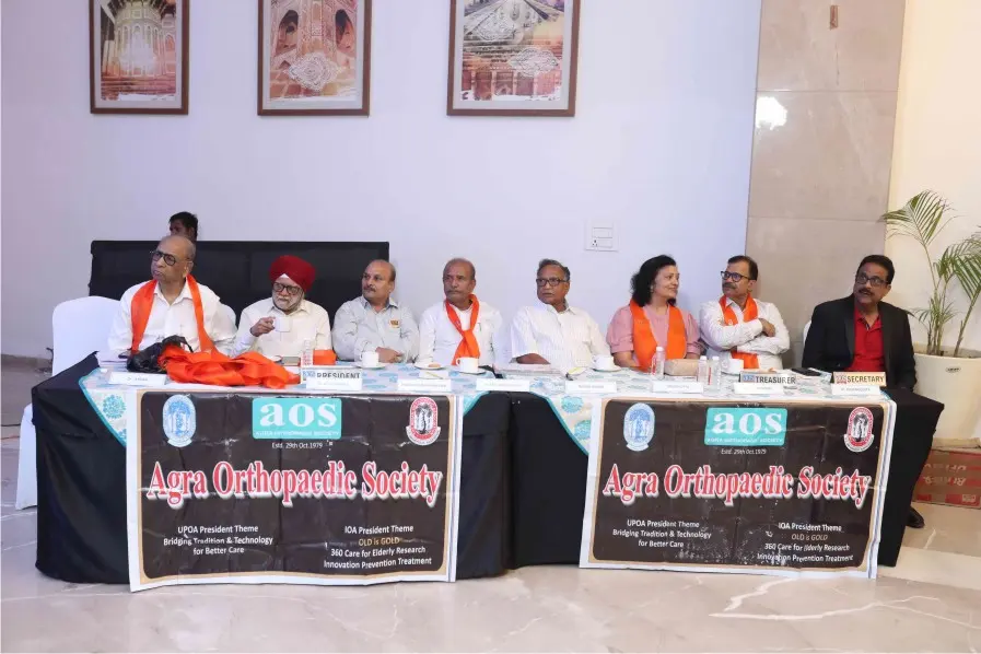 AOS Agra members during a society programme