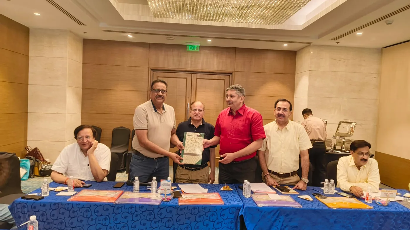 Felicitation during the AOS extended executive meeting on 4 June 2026