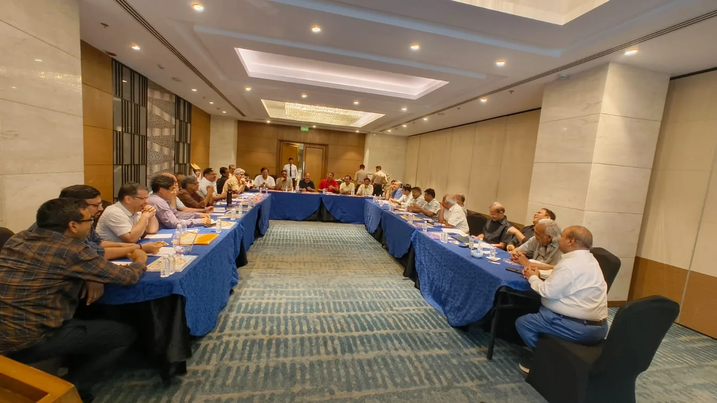 AOS first academic journal club cum extended executive meeting on 4 June 2026