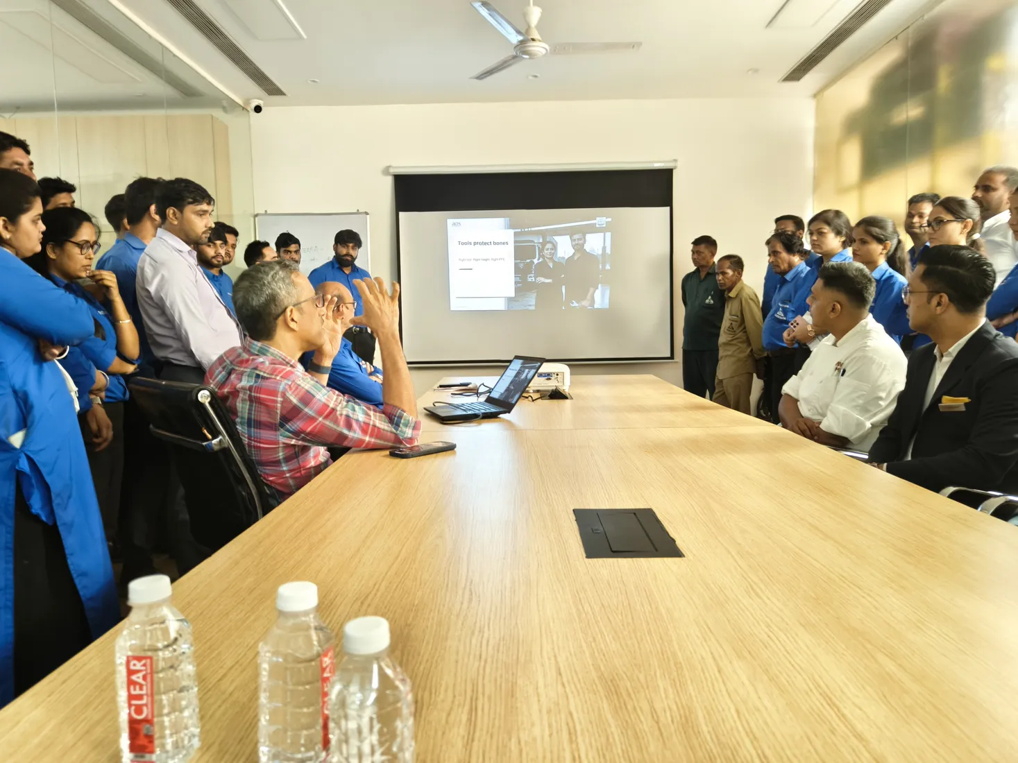 AOS Independence Day and workplace outreach activity under Agra Moves Better 2026 8