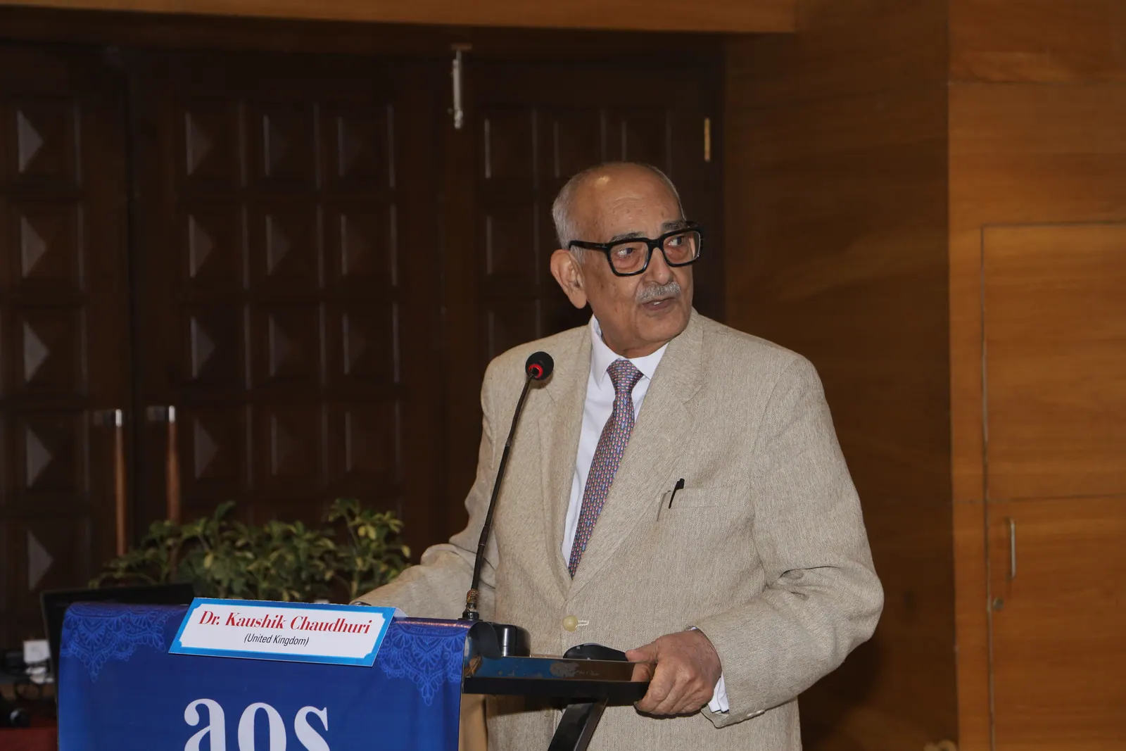 AOS members and faculty at the Osteoporosis and Sarcopenia Symposium on 11 July 2026