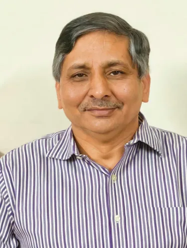 Dr Sanjay Chaturvedi